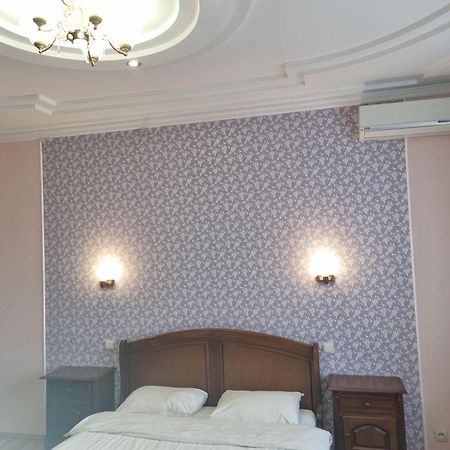 Hotel Complex Uhnovych Ternopil Dış mekan fotoğraf
