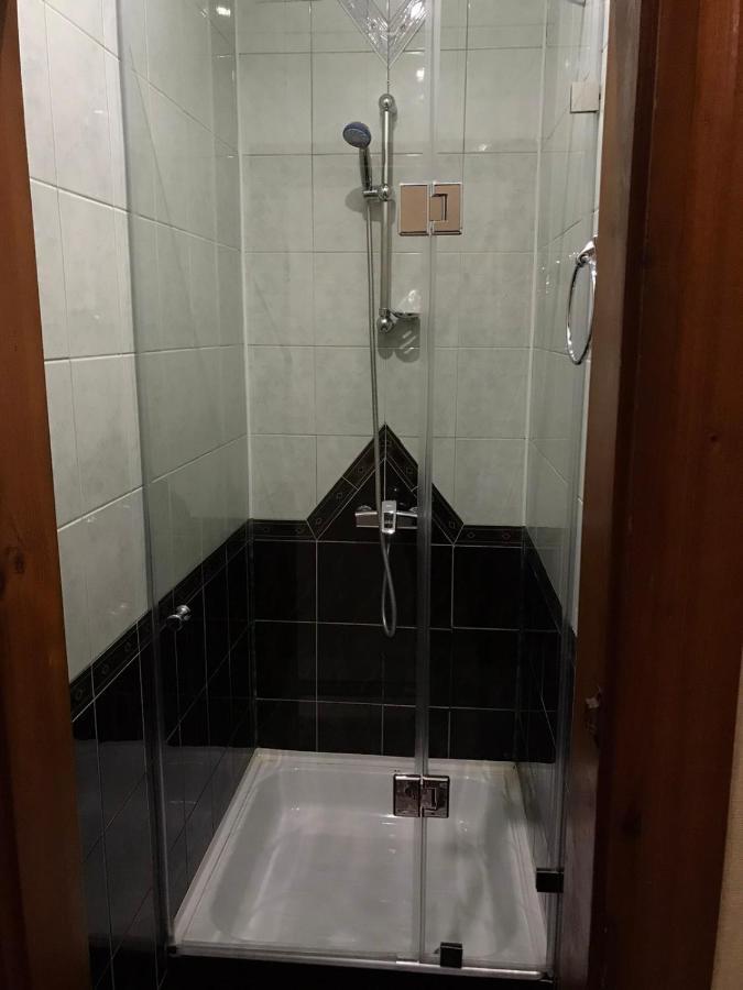 Hotel Complex Uhnovych Ternopil Dış mekan fotoğraf