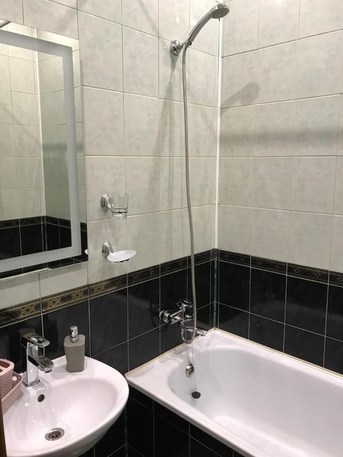 Hotel Complex Uhnovych Ternopil Dış mekan fotoğraf