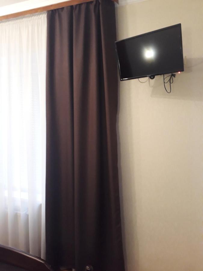 Hotel Complex Uhnovych Ternopil Dış mekan fotoğraf