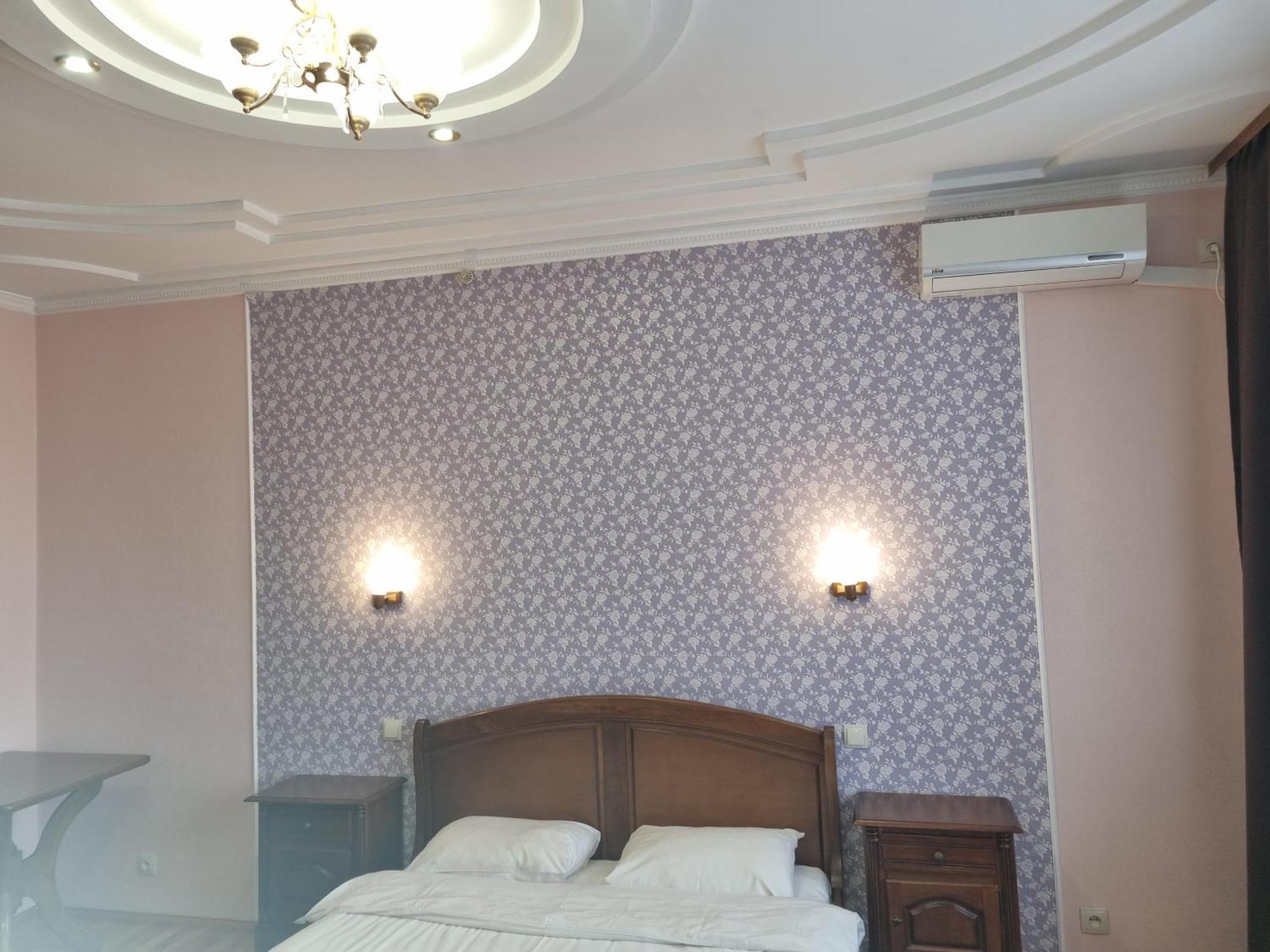 Hotel Complex Uhnovych Ternopil Dış mekan fotoğraf
